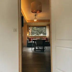 https://hotel-le-chalet.hotels-rhonealpes.com